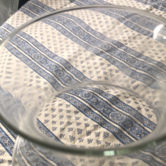 Two glass vases  8 inch high - Picture 2 of 3